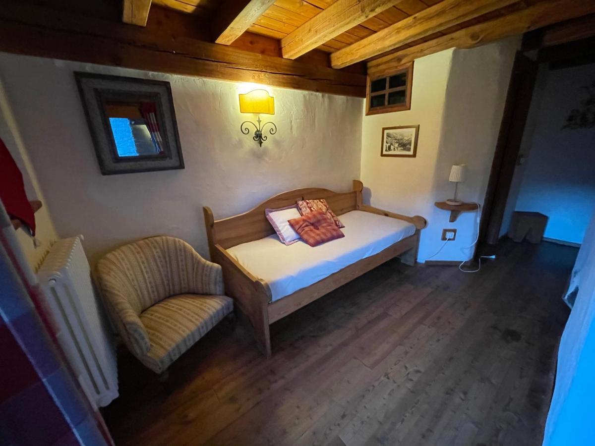 Maison de Noé Arnad Extérieur photo