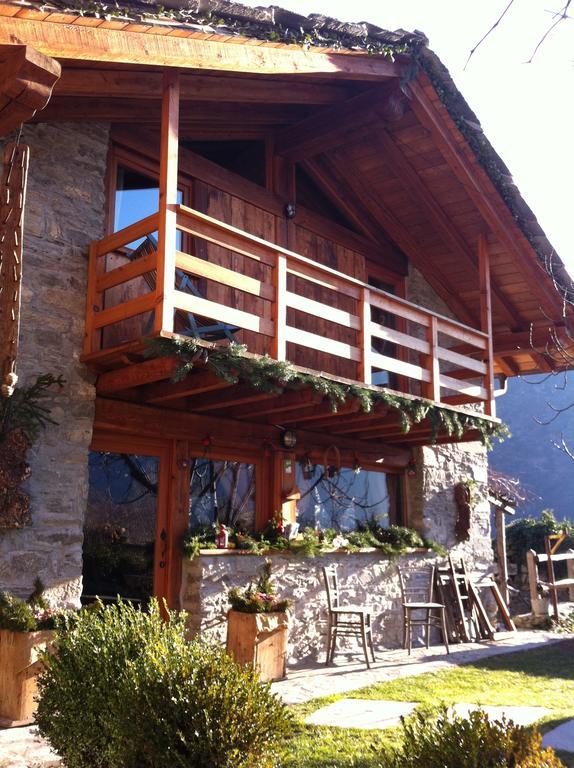 Maison de Noé Arnad Extérieur photo