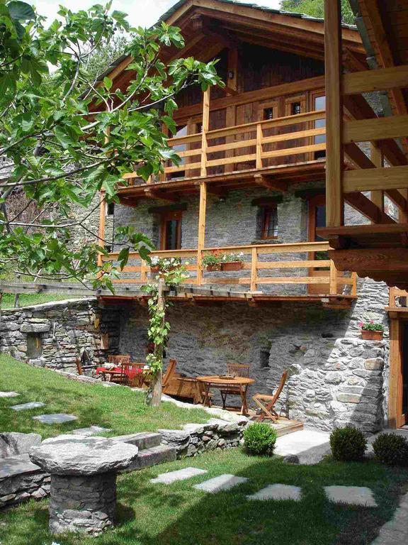 Maison de Noé Arnad Extérieur photo